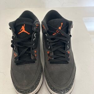 Jordan Men's Charcoal and Orange Sneakers